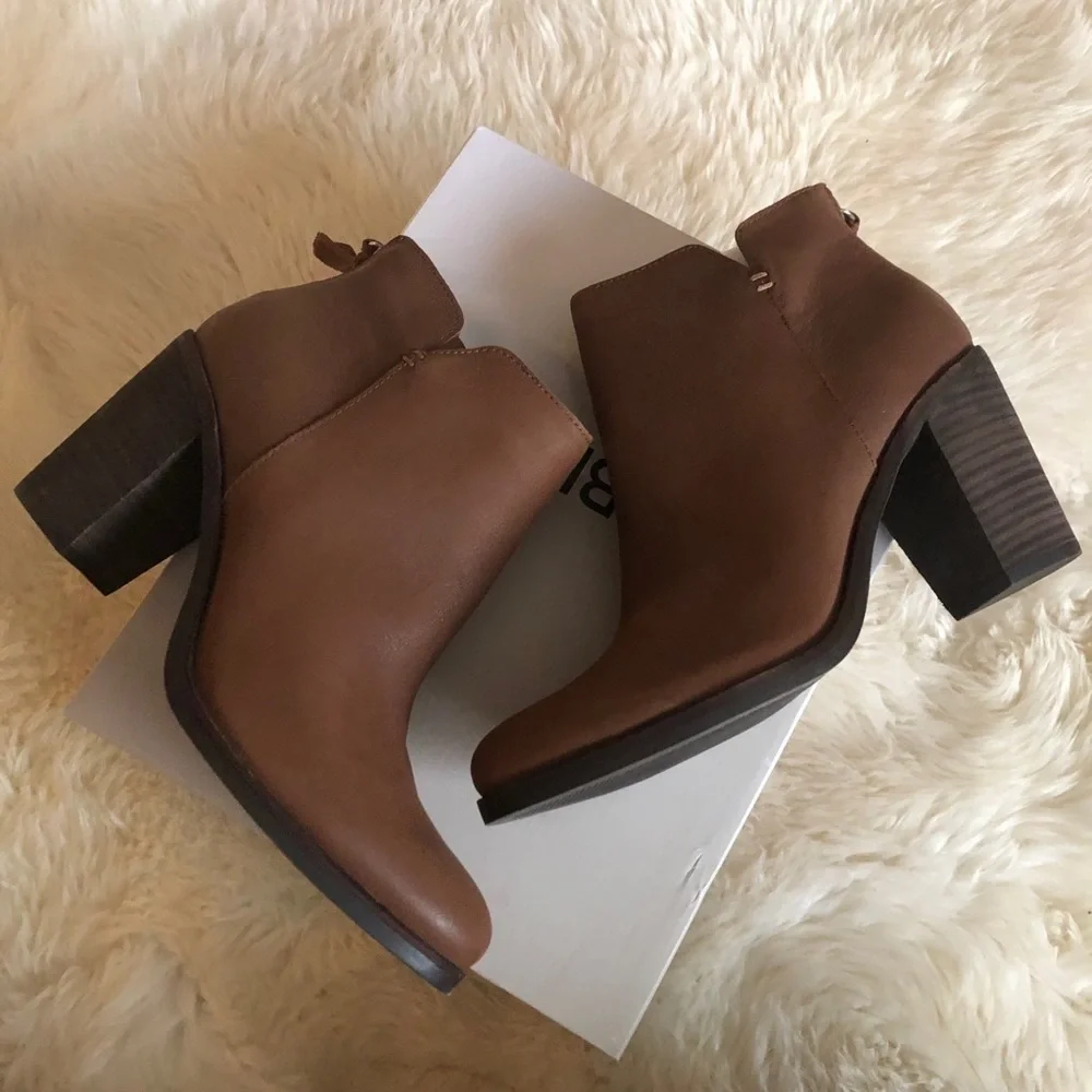 BP Jett Leather Ankle Bootie In Cognac 10